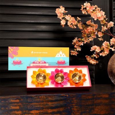 Aksharveda Metallic Flower Diyas