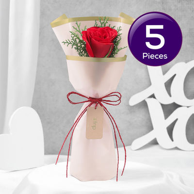 FNP Radiant Red Rose Bouquet 1 pc Combo