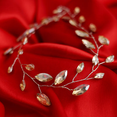 Oye Happy Fancy Golden Hair Accessory