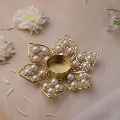 Urban Born Pearl Lotus Tealight Holder | CD313-Pearl