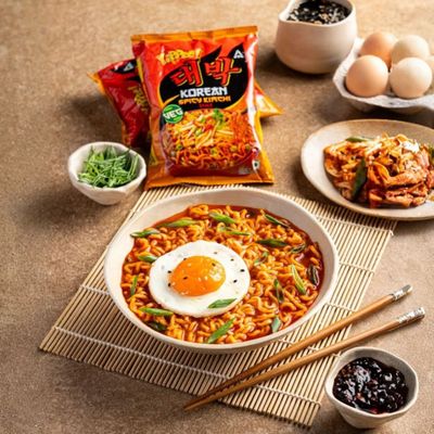 YiPPee! Korean Kimchi Ramen with Egg