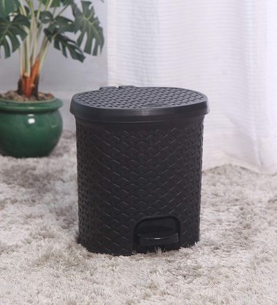 Cello Classic Plastic Pedal DustBin with Lid 6 Liters Brown Plastic Garbage Waste Pedal Bin Bucket