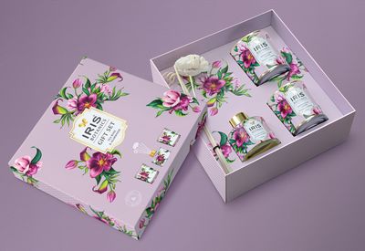 Iris Botanics Gift set Fragrance Tearose & Agarwood