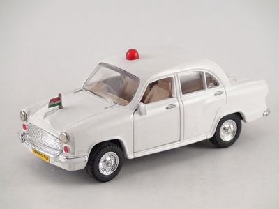 Wheel Force Ambassador Taxi | Pull Back Action | 3yrs + | Openable Door (Colour May Vary)