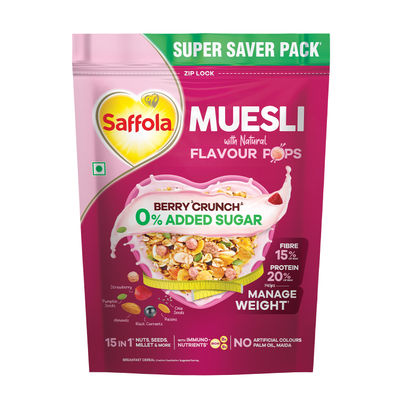 Saffola Muesli 0% Added Sugar Berry Crunch With Flavour Pops | Helps Manage Weight