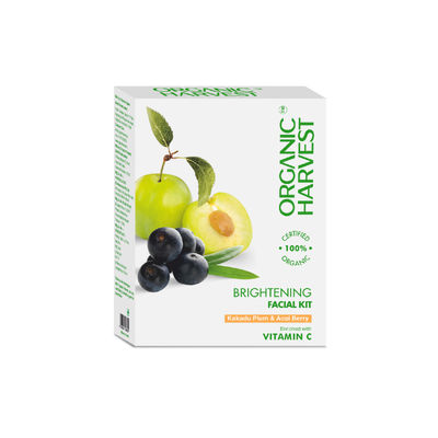 Organic Harvest Brightening Facial Kit For Women Infused With Kakadu Plum & Acai Berry Extracts