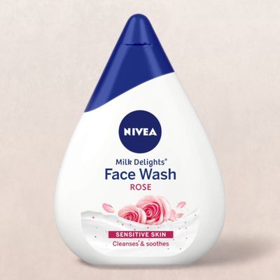Nivea Milk Delights Face Wash Rose