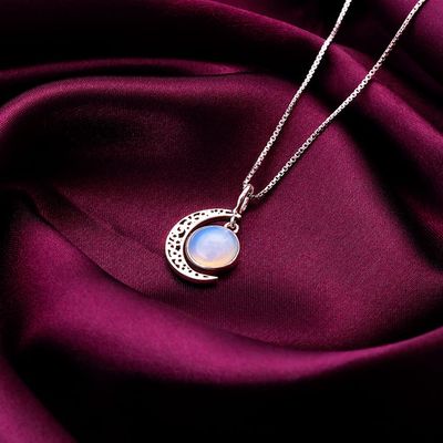 Giva Oxidised Silver Moonstone Crescent Pendant with Box Chain