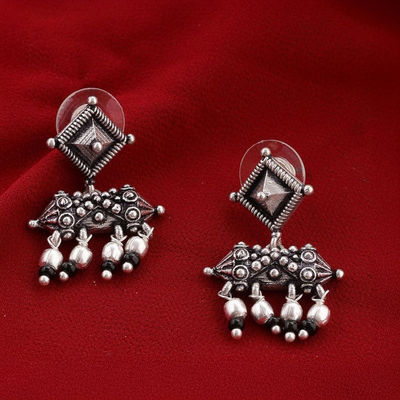 Voylla Nayantara Geometric Design Earrings