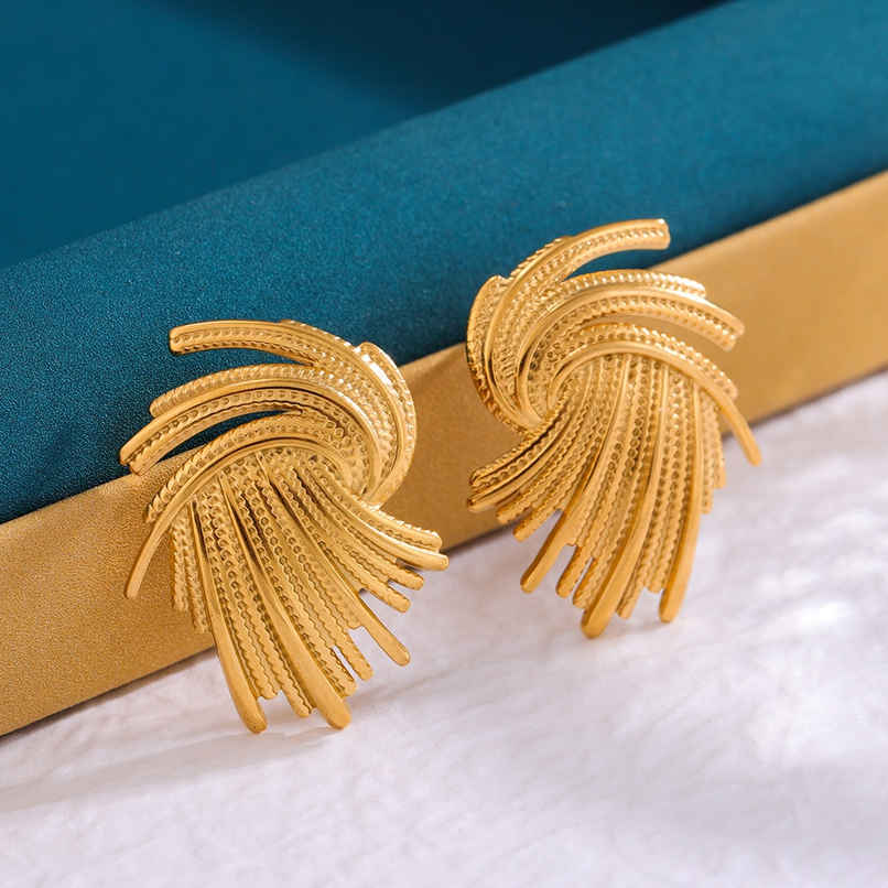 Just Lil Things Exquisite Textured Gold Feather Earrings | jlt11507