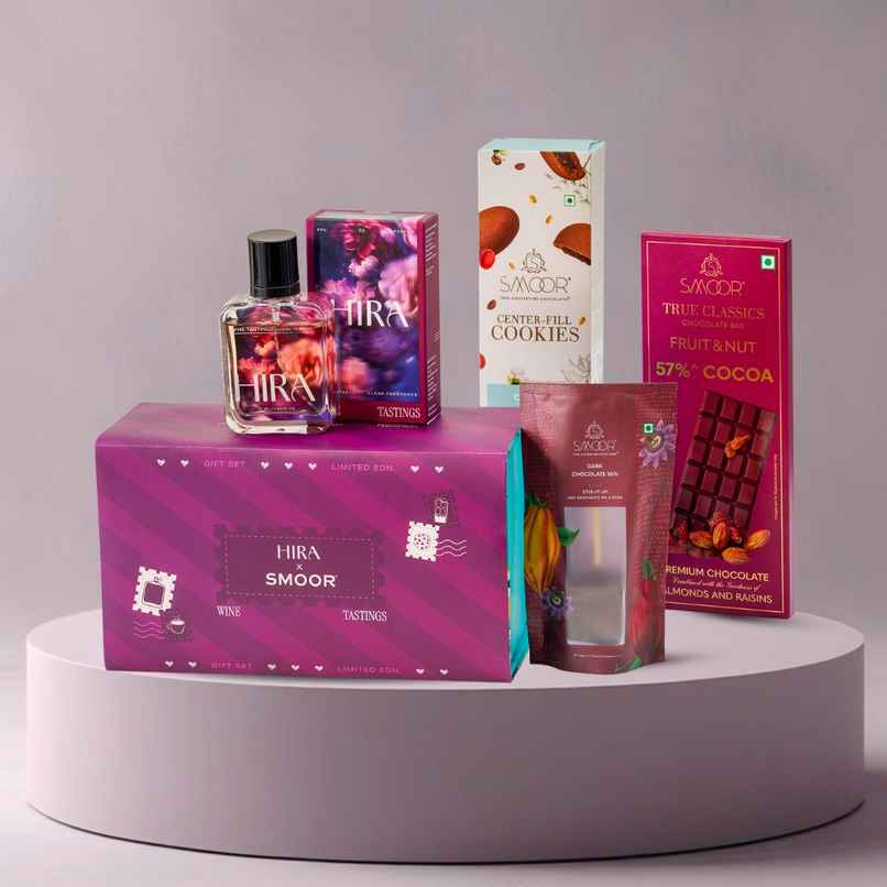 SMOOR x HIRA Premium Chocolate Gift for Her | Noir