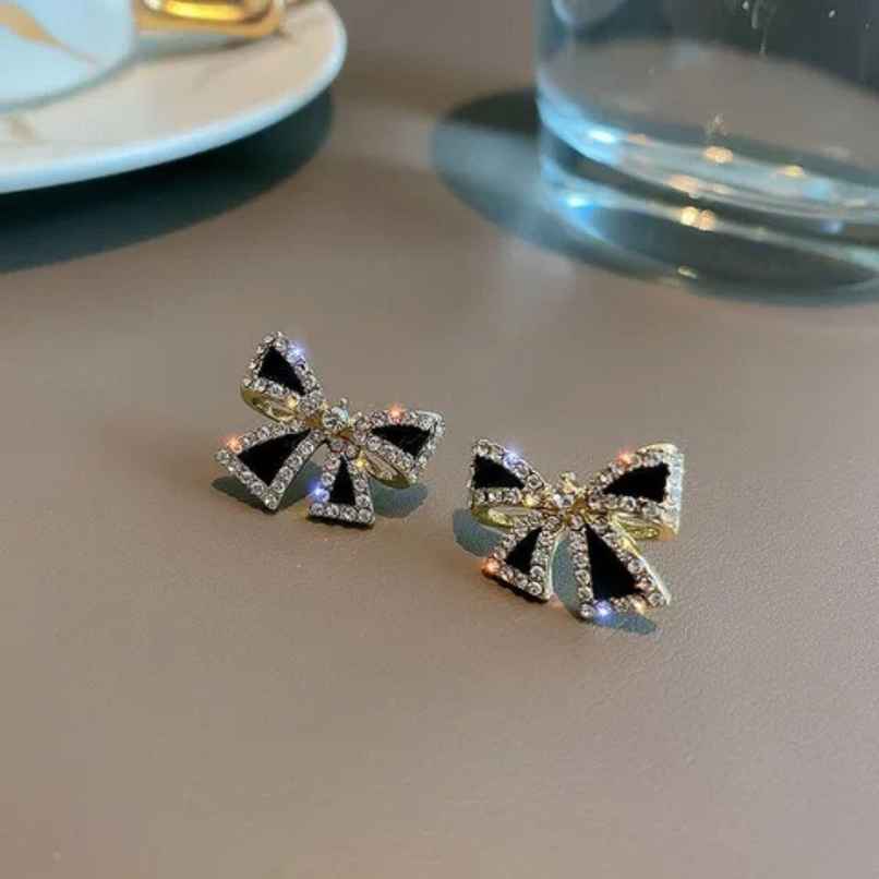 Estailo Fashion Women's Jewellery Earrings Black Gold One Size | E0001329