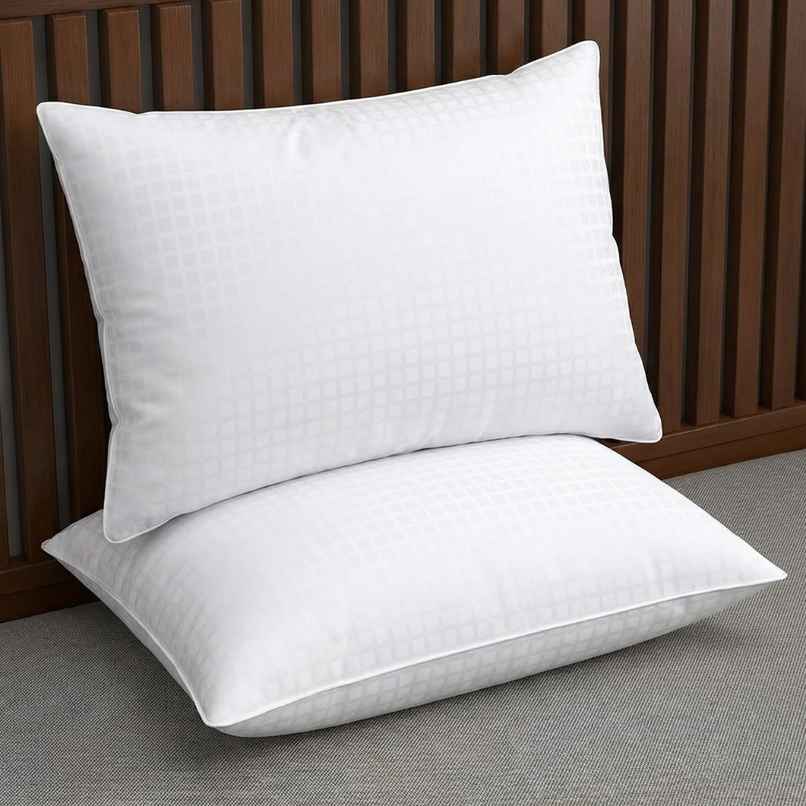 Haus & Kinder Simply Basics Pillow Filler | Solid White | 17 x 28 in Haus & Kinder Simply Basics Pillow Filler | Solid White | 17 x 28 in