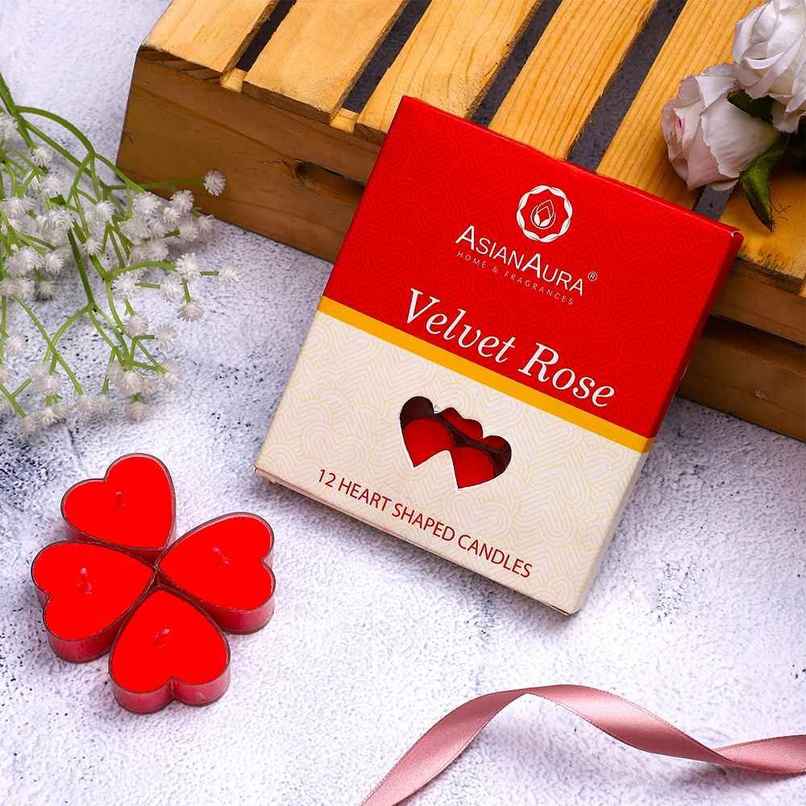 Asian Aura Velvet Rose Heart Shaped Candle