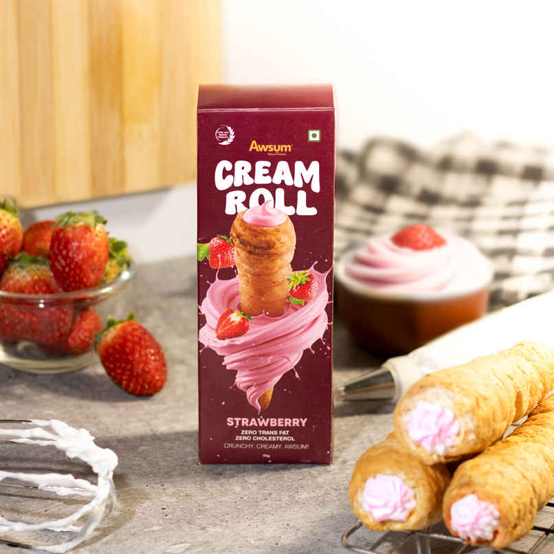 Awsum Cream Roll Strawberry Awsum Cream Roll Strawberry