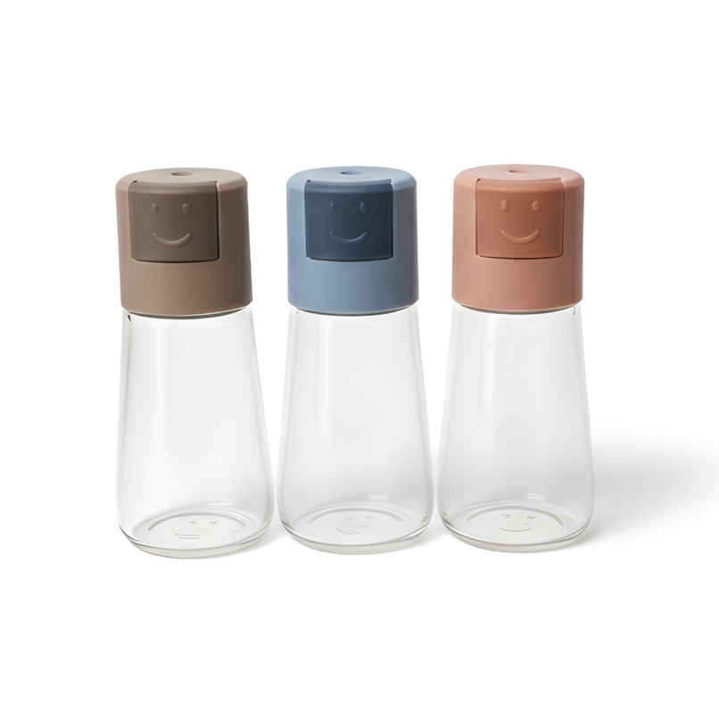 SE7EN Salt and Pepper Shaker