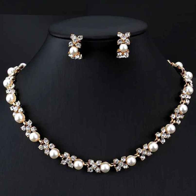 Shining Diva Fashion Latest Stylish Design Pearl Choler Necklace Set for Women and Gilrs | 15219s Shining Diva Fashion Latest Stylish Design Pearl Choler Necklace Set for Women and Gilrs | 15219s