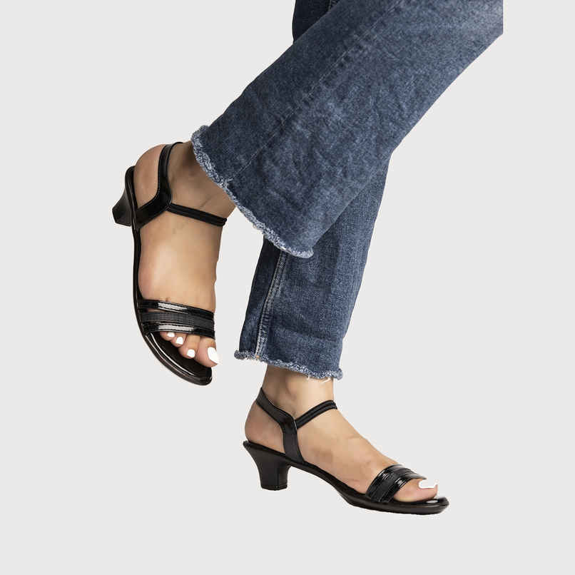 Shoetopia Women s Black Kitten Heels | UK6