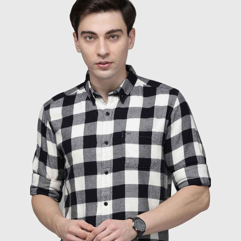 The Bear House Men Slim Fit Flannel Button-Down Casual Shirt - Stephen | Black | M