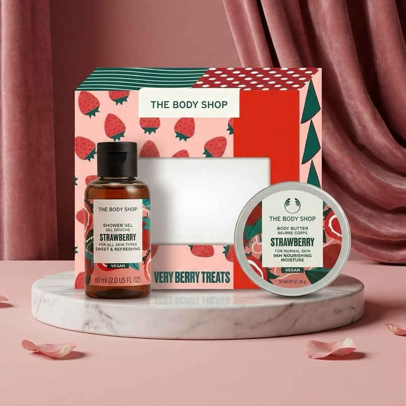 The Body Shop Strawberry Shower Gel And Body Butter Gift Box