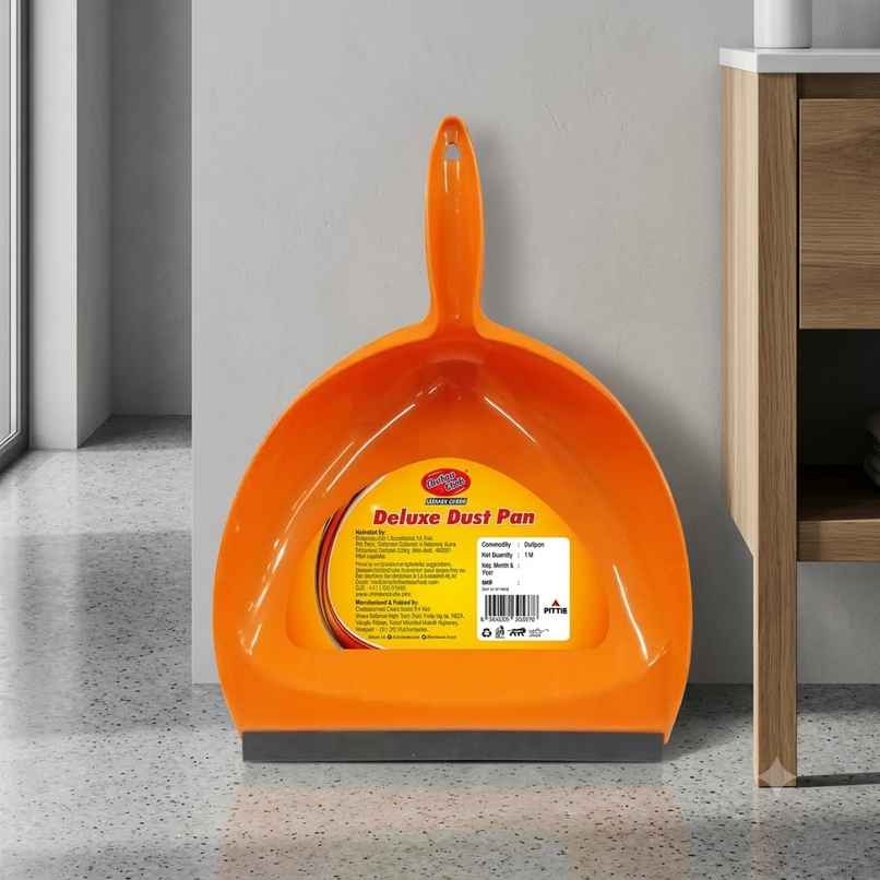 Chakaachak Deluxe Dustpan (Colour May Vary)