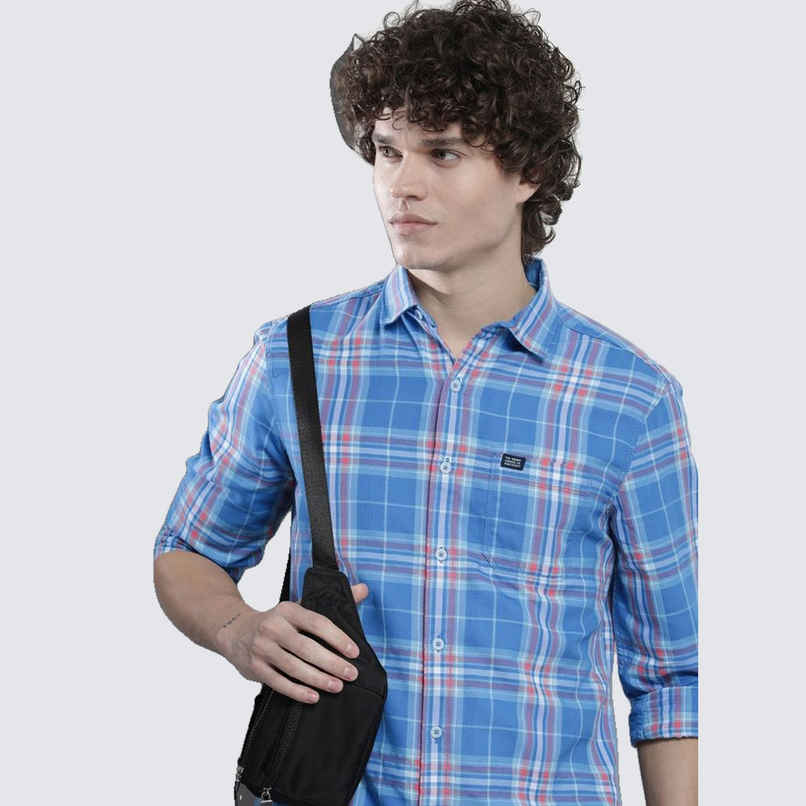 The Indian Garage Co Men's Regular Fit Checked Casual Shirt | Blue | S