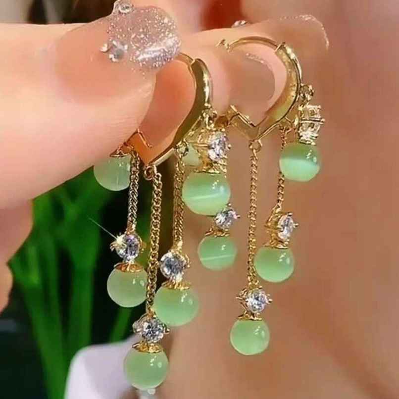 Estailo Fashion Cozy crystal hoops earrings | E0000523 | Green Estailo Fashion Cozy crystal hoops earrings | E0000523 | Green