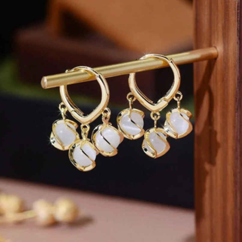 Beautynx Moonlit Charm Dangle Earrings | Gold | BNX-EAR-0025