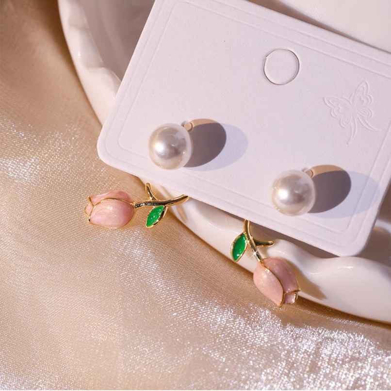 BeautyNX Delicate Tulip Earrings | Pink | BNX-EAR-0011