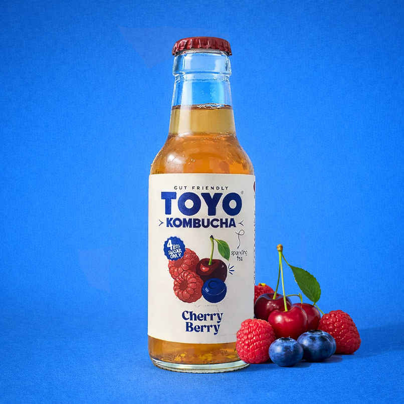 Toyo Kombucha Low Sugar Cherry Berry
