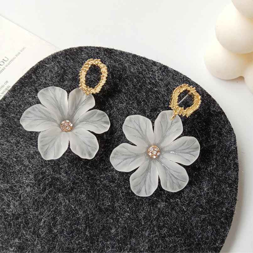 Beautynx Whisper Petal Bloom Earrings | BNX-EAR-0028- Gold