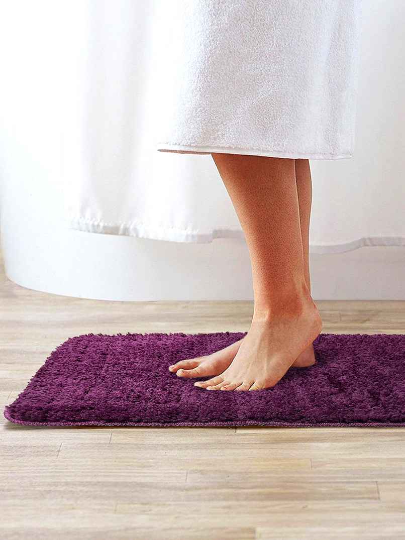 Bianca Soft Cotton Anti Slip Bath Mat | 41 x 61 cm | Benz Solid | Plum