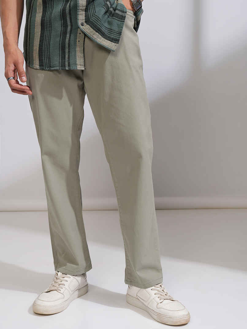 Highlander Men's Relaxed Fit Trouser | Green - 36 Highlander Men's Relaxed Fit Trouser | Green - 36