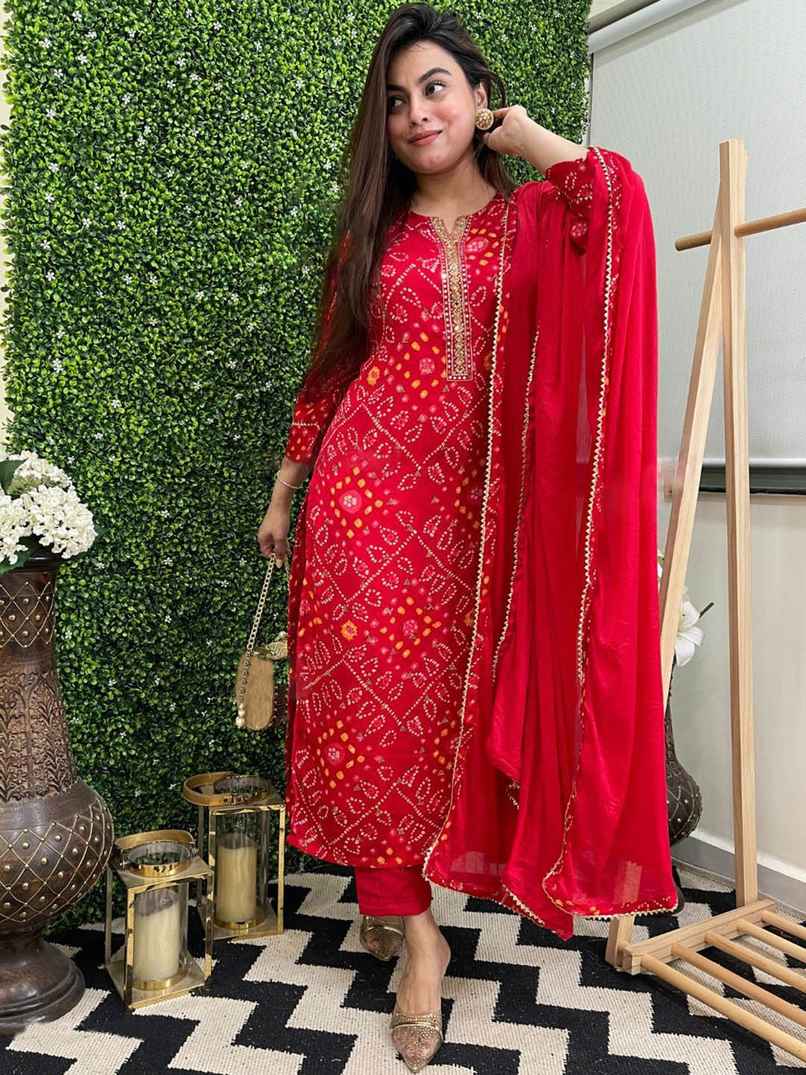 GoSriKi Women's Rayon Blend Straight Printed Kurta with Pant & Dupatta | TURAE | Red - S GoSriKi Women's Rayon Blend Straight Printed Kurta with Pant & Dupatta | TURAE | Red - S