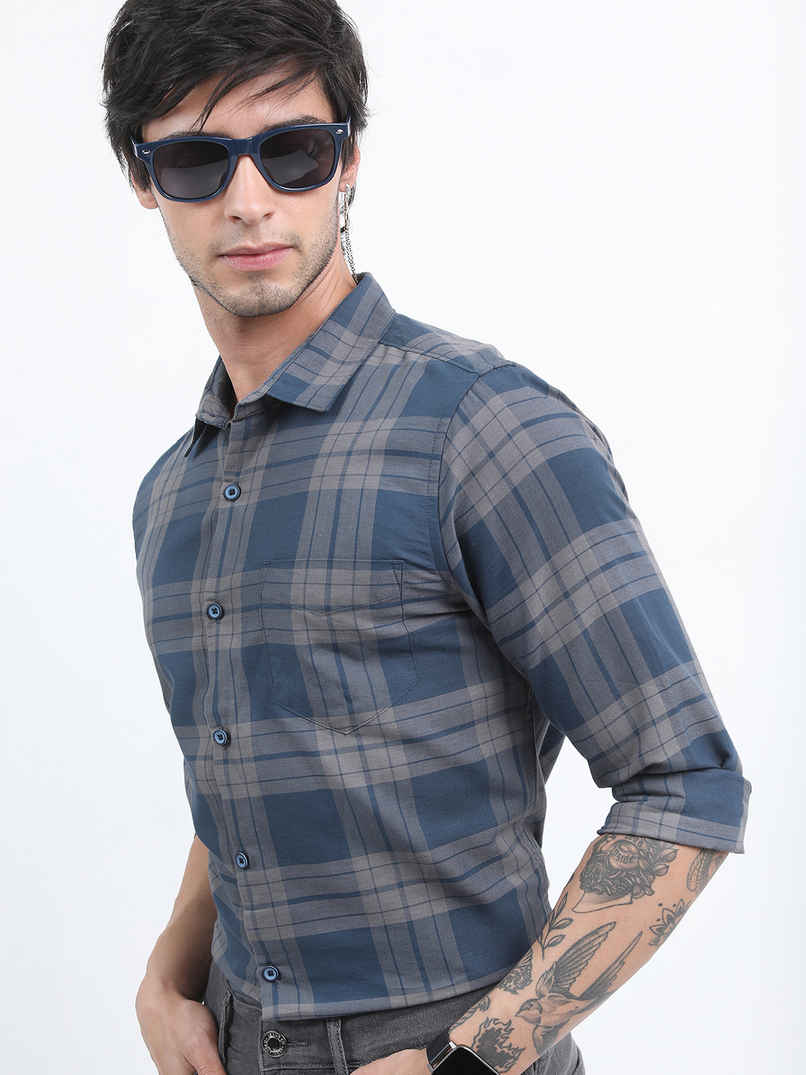 HIGHLANDER Men's Checked Casual Slim Fit Shirt | Blue - L