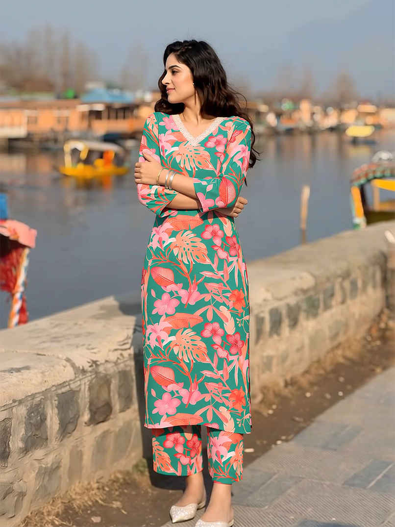 GoSriKi Women's Rayon Blend Straight Printed Kurta with Palazzo | CHINKI | Green - L GoSriKi Women's Rayon Blend Straight Printed Kurta with Palazzo | CHINKI | Green - L