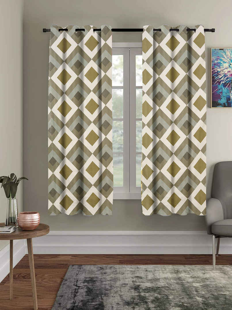 BAY6 Polyester Window Curtains - Set of 2 - (5x4 ft) - Dark Green BAY6 Polyester Window Curtains - Set of 2 - (5x4 ft) - Dark Green