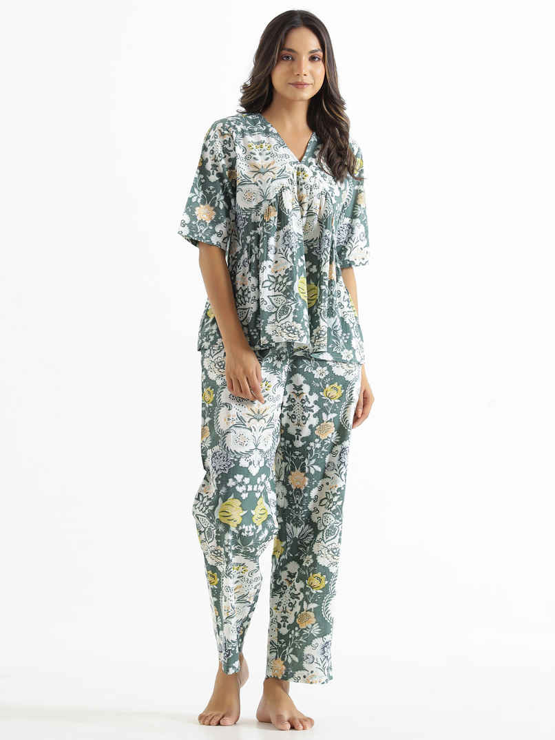 Sanskrutihomes Printed Pure Cotton Night Suit | Green - L Sanskrutihomes Printed Pure Cotton Night Suit | Green - L