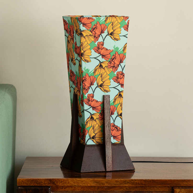 ExclusiveLane Autumn Glow Mango Wood Table Lamp Handcrafted - 36.8 cm ExclusiveLane Autumn Glow Mango Wood Table Lamp Handcrafted - 36.8 cm