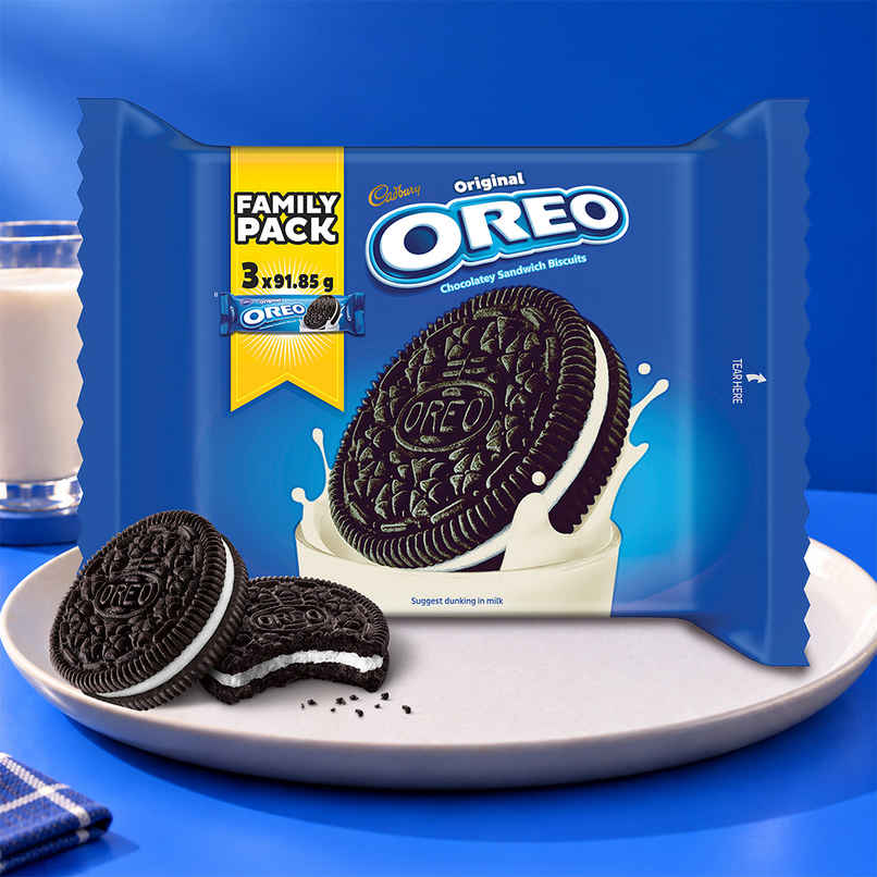 Cadbury Oreo BTS Vanilla Flavour Creme Sandwich Biscuit Family Pack Cadbury Oreo BTS Vanilla Flavour Creme Sandwich Biscuit Family Pack