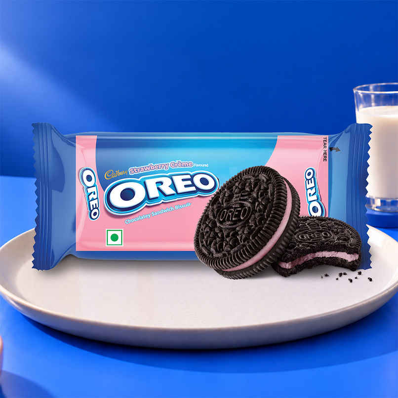 Cadbury Oreo Strawberry Flavour Creme Sandwich Biscuit