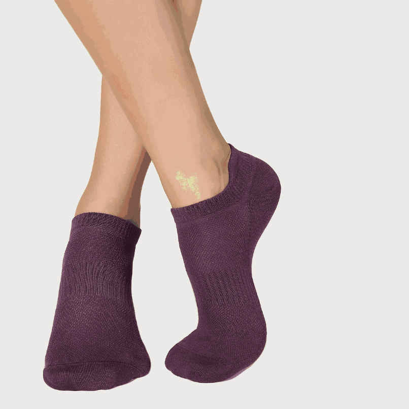 DaMENSCH Men's Aloe-Soft Below Ankle Solid Socks | Colour May vary