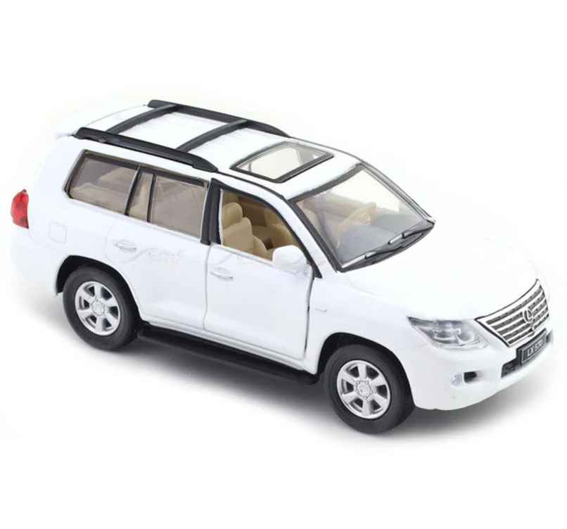 MSZ Licensed 1:32 Lexus LX570 White Die-cast Vehicle