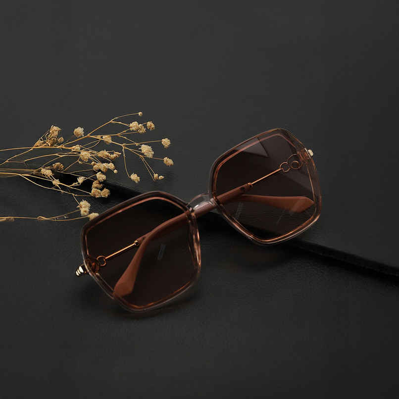 Carlton London Women Polarised & UV Protected Lens Full Rim Oversized Sunglasses CLSW083 Carlton London Women Polarised & UV Protected Lens Full Rim Oversized Sunglasses CLSW083