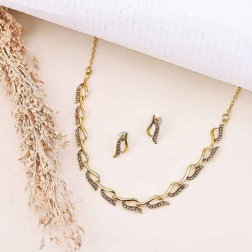 Sukkhi Gracing Gold Plated Necklace Set for Women