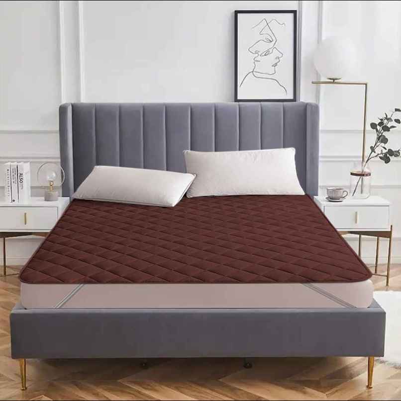 BAY6 Brown Quilted Microfiber Cotton 350 GSM Mattress Protector For Queen Size Bed
