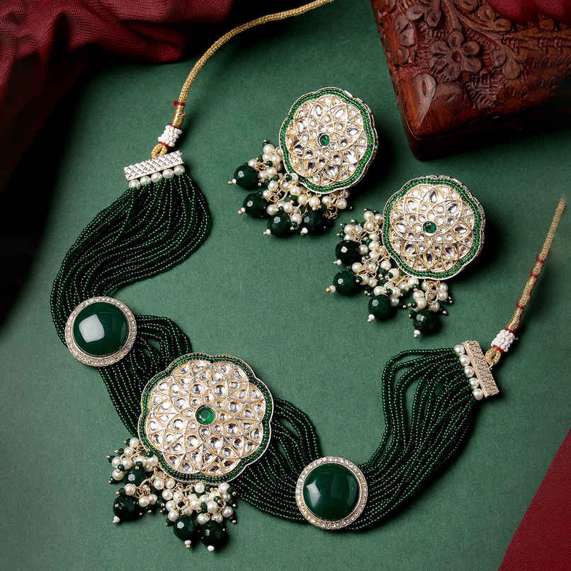 Sukkhi Wondrous Gold Plated Green Kundan & Beads Studded Choker Necklace Set