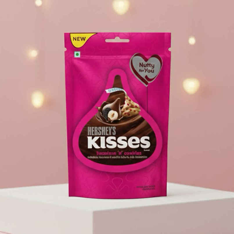 Hershey's Kisses Hazelnut 'N' Cookies Chocolate Share Bag Hershey's Kisses Hazelnut 'N' Cookies Chocolate Share Bag