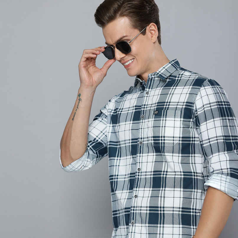 The Indian Garage Co Men's Slim Fit Checked Casual Shirt | White - L The Indian Garage Co Men's Slim Fit Checked Casual Shirt | White - L