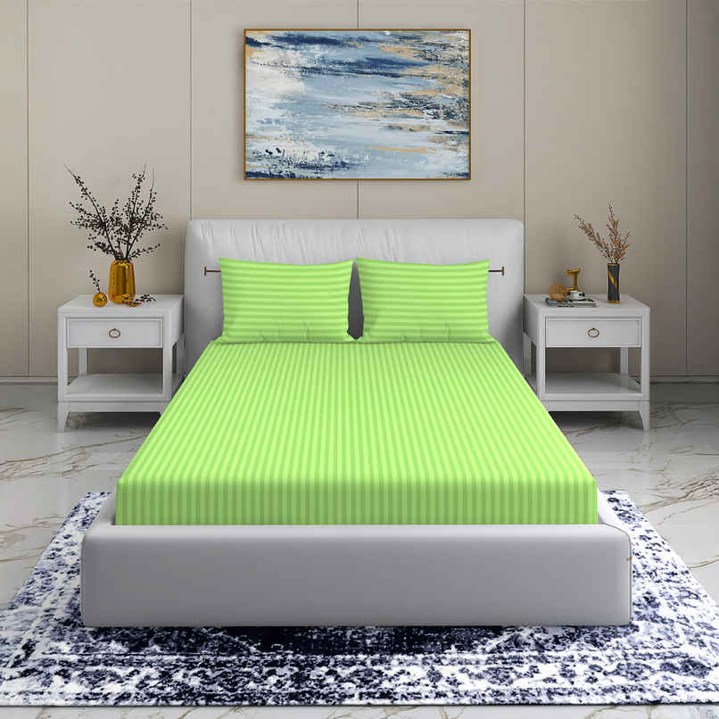 Homeharmony Plain Green Lining Double Bedsheet | With 2 Pillow Covers | Green | 87 x 98 in